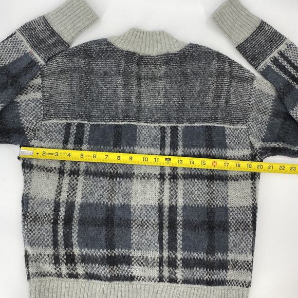 Free People Plaid Cardigan Sweater Jacket Sz L Wool Alpaca Gray - Picture 5 of 10